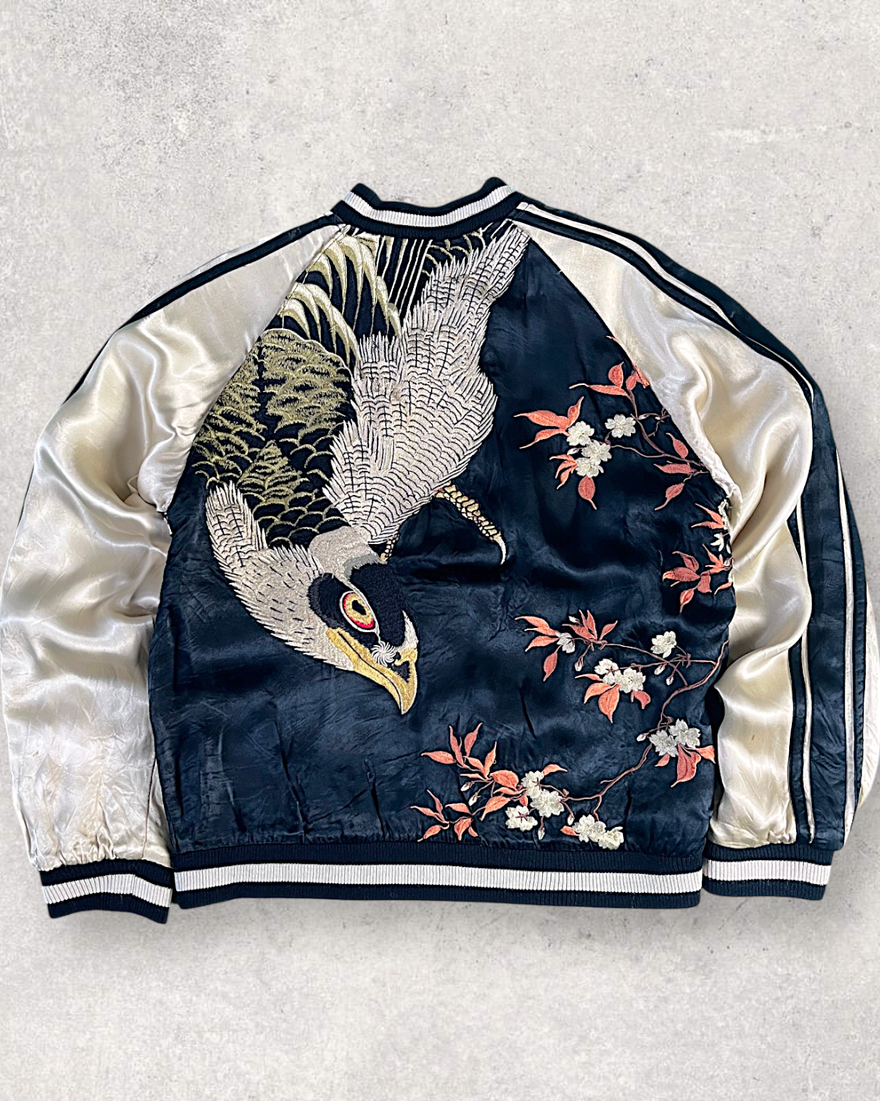 【M】Reversible Sukajan Jacket – Hawk & Cherry Blossom Embroidery Japan Souvenir Jacket