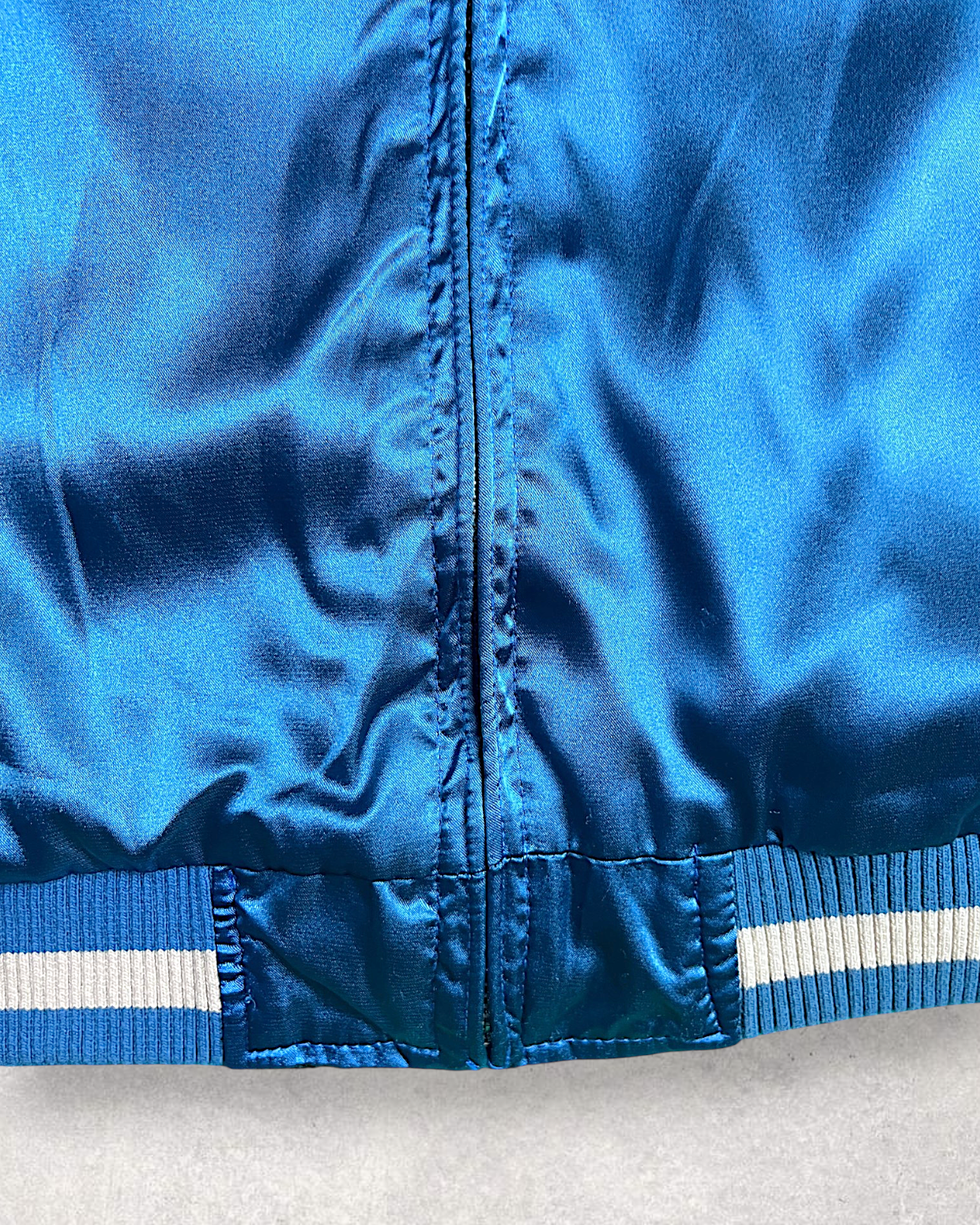 【XXL】Reversible Tiger & Dragon Sukajan Jacket XXL – Japanese Yokosuka Souvenir Jacket with Mt. Fuji Embroidery
