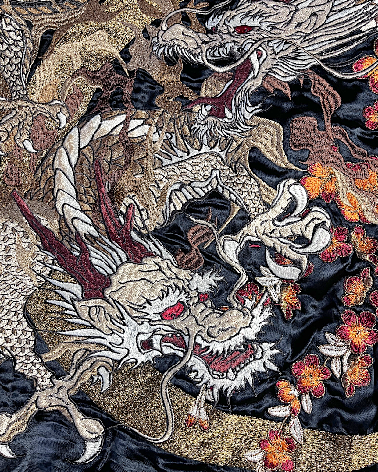 【XL】Karakuri Tamashii Reversible Dragon Sukajan Jacket XL – Japanese Embroidered Souvenir Jacket