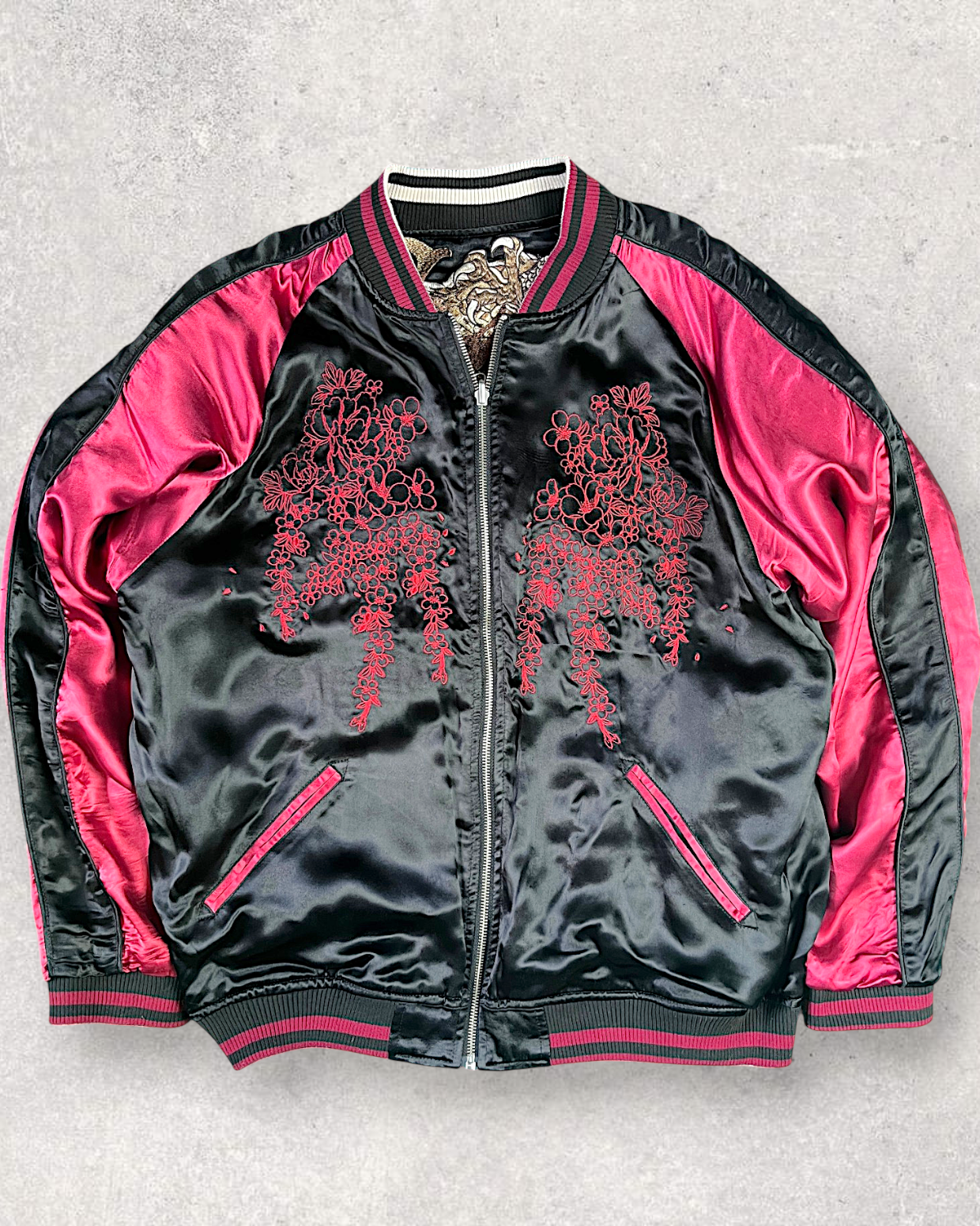 【XL】Karakuri Tamashii Reversible Dragon Sukajan Jacket XL – Japanese Embroidered Souvenir Jacket
