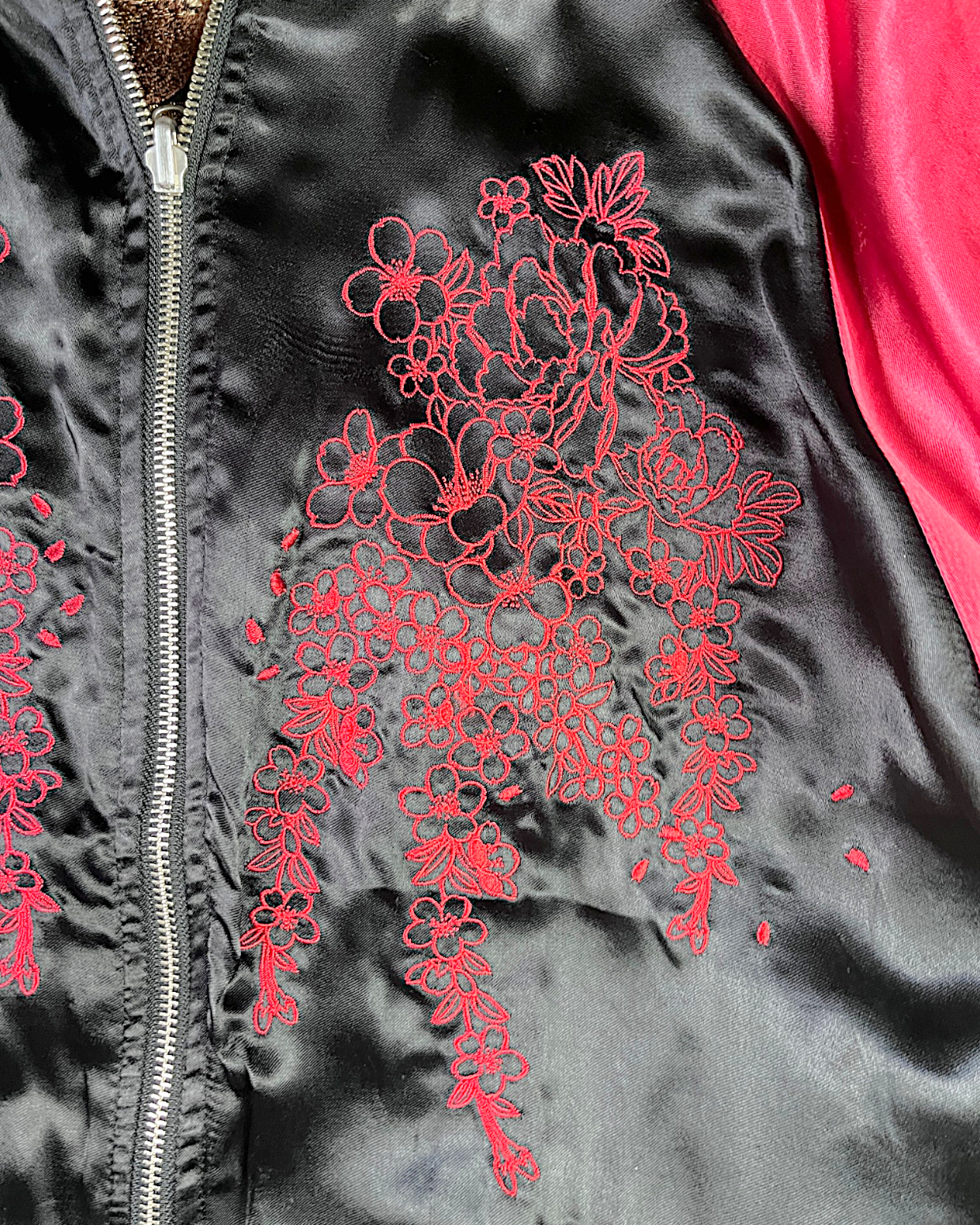 【XL】Karakuri Tamashii Reversible Dragon Sukajan Jacket XL – Japanese Embroidered Souvenir Jacket