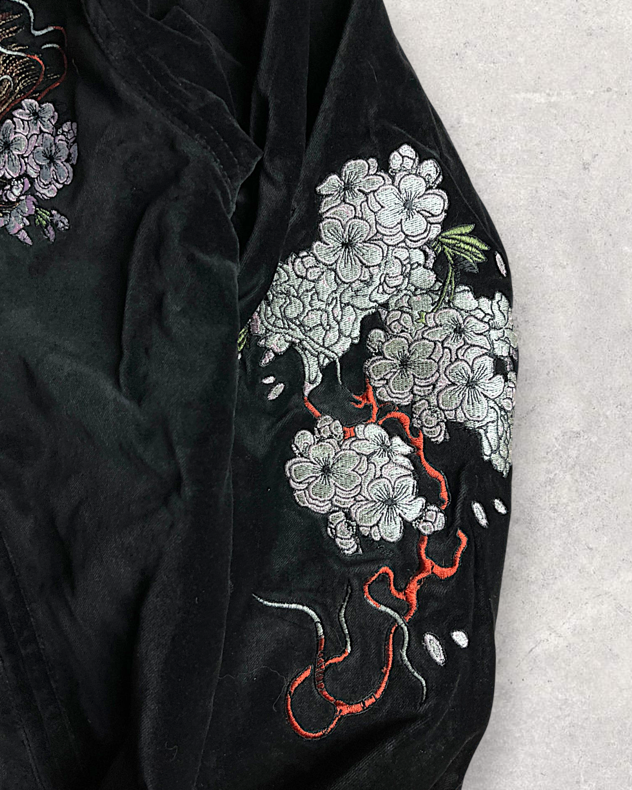 [44] Rare Reversible Velour Sukajan – SHUTENDOJI “King of Ogre” & RYUUTARO Dragon Tattoo Jacket