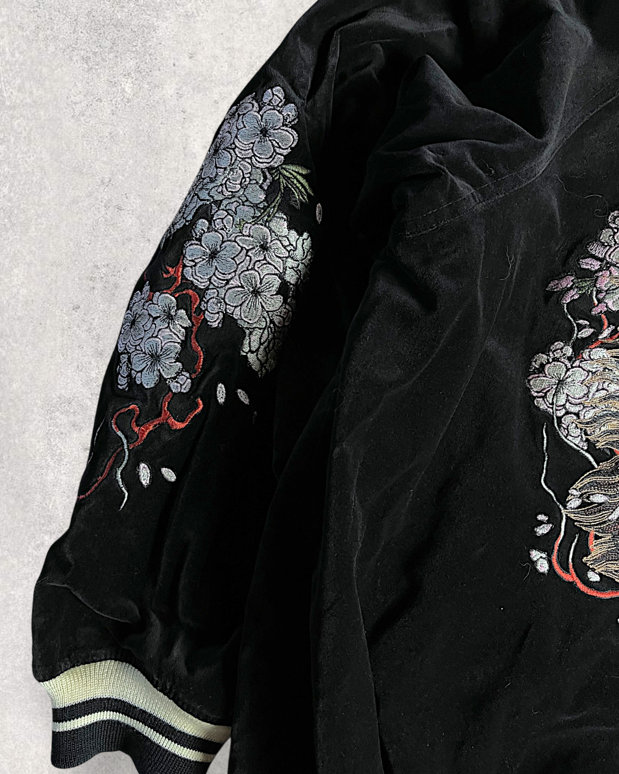 [44] Rare Reversible Velour Sukajan – SHUTENDOJI “King of Ogre” & RYUUTARO Dragon Tattoo Jacket