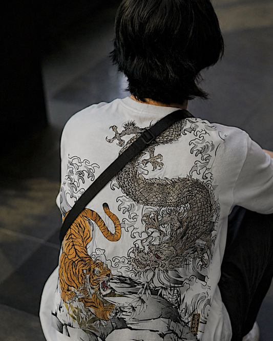 【XL】Karakuri Tamashii Embroidered Dragon & Tiger T-Shirt XL – Rare Japanese Wagara Tee