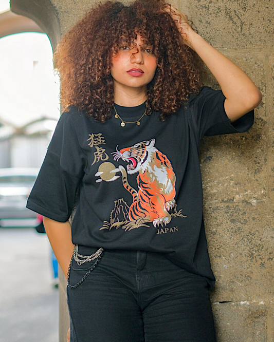 [L]Japanese Tiger Graphic T-Shirt | Minimal Front Design | Black | Size L | New