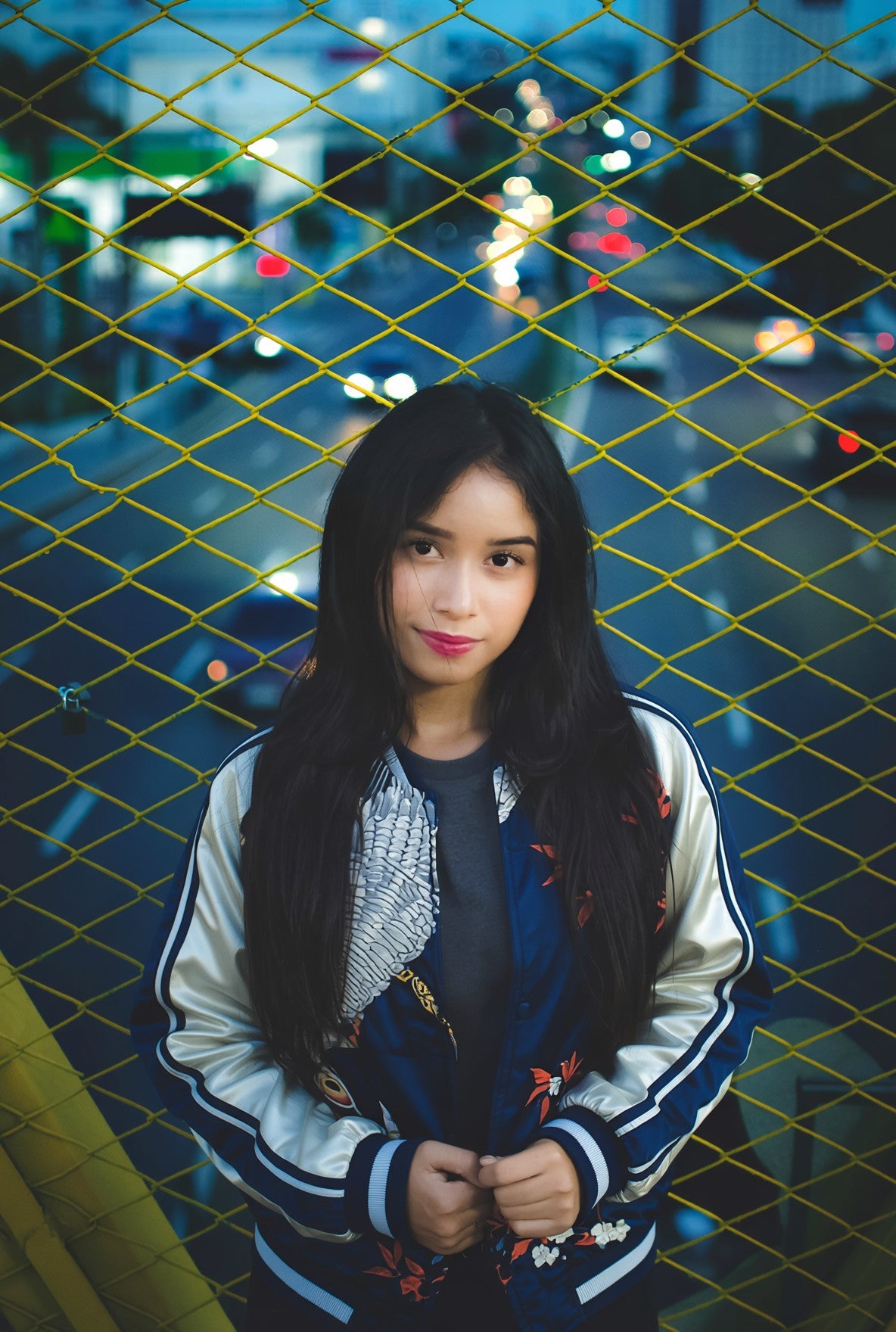 【M】Reversible Sukajan Jacket – Hawk & Cherry Blossom Embroidery Japan Souvenir Jacket