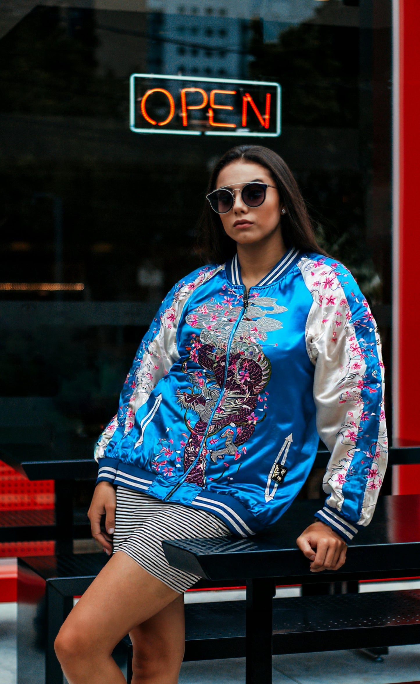 [XL]【Luxurious Embroidered Sukajan】Dragon & Cherry Blossom / Phoenix - Musubi Japan Reversible