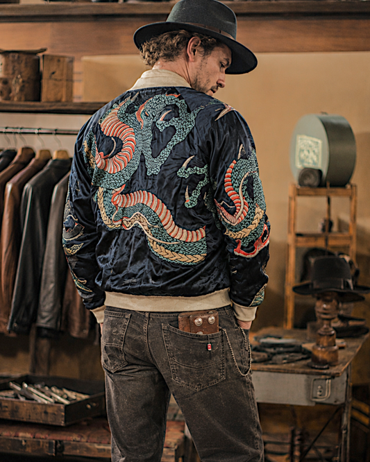 [L] Imposing Dragon Embroidery on a Reversible Sukajan | Vintage