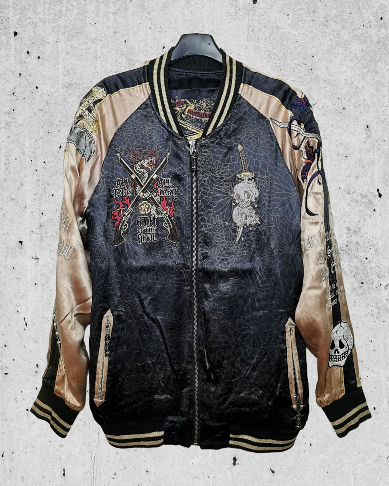 [DEVIL KING OF THE 6TH HEAVEN]    Bomber jacket Vintage / Reversable