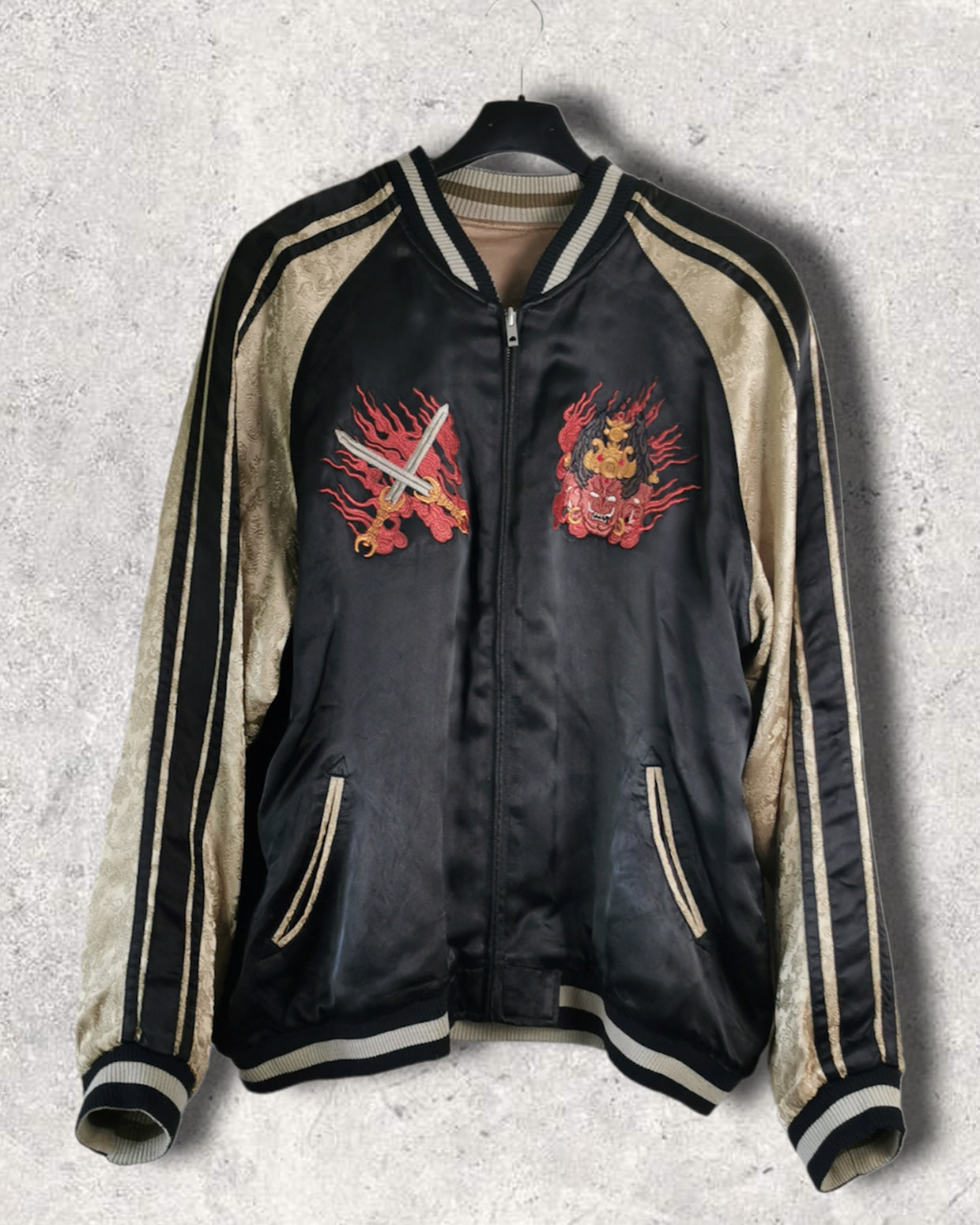 [THE GOD OF FIRE - ASHURA]  Bomber jacket Vintage / Reversable