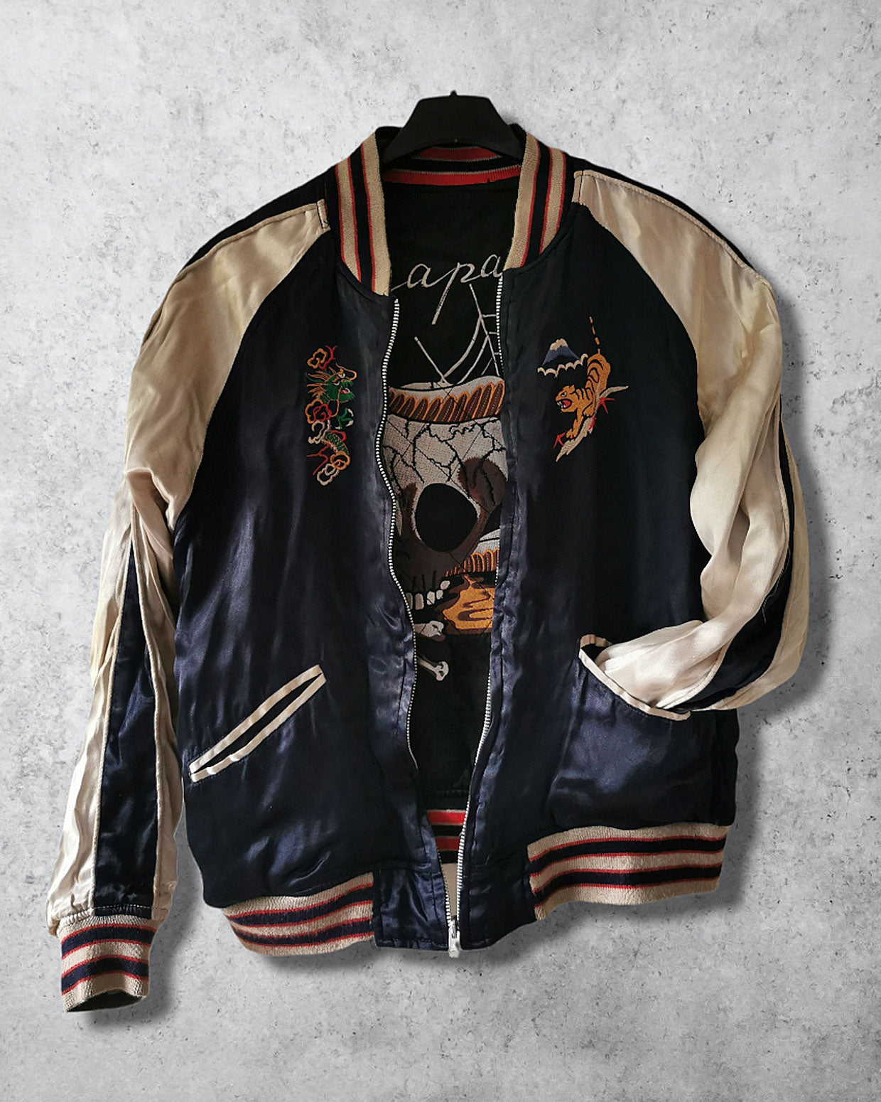 [SKULL SNAKE AND TAKA]  Bomber jacket Vintage / Reversable