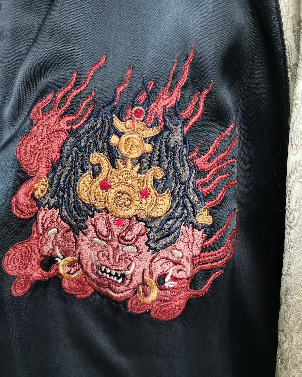 [THE GOD OF FIRE - ASHURA]  Bomber jacket Vintage / Reversable